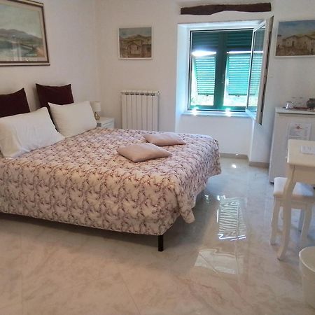 Anita B&B Uscio Dış mekan fotoğraf