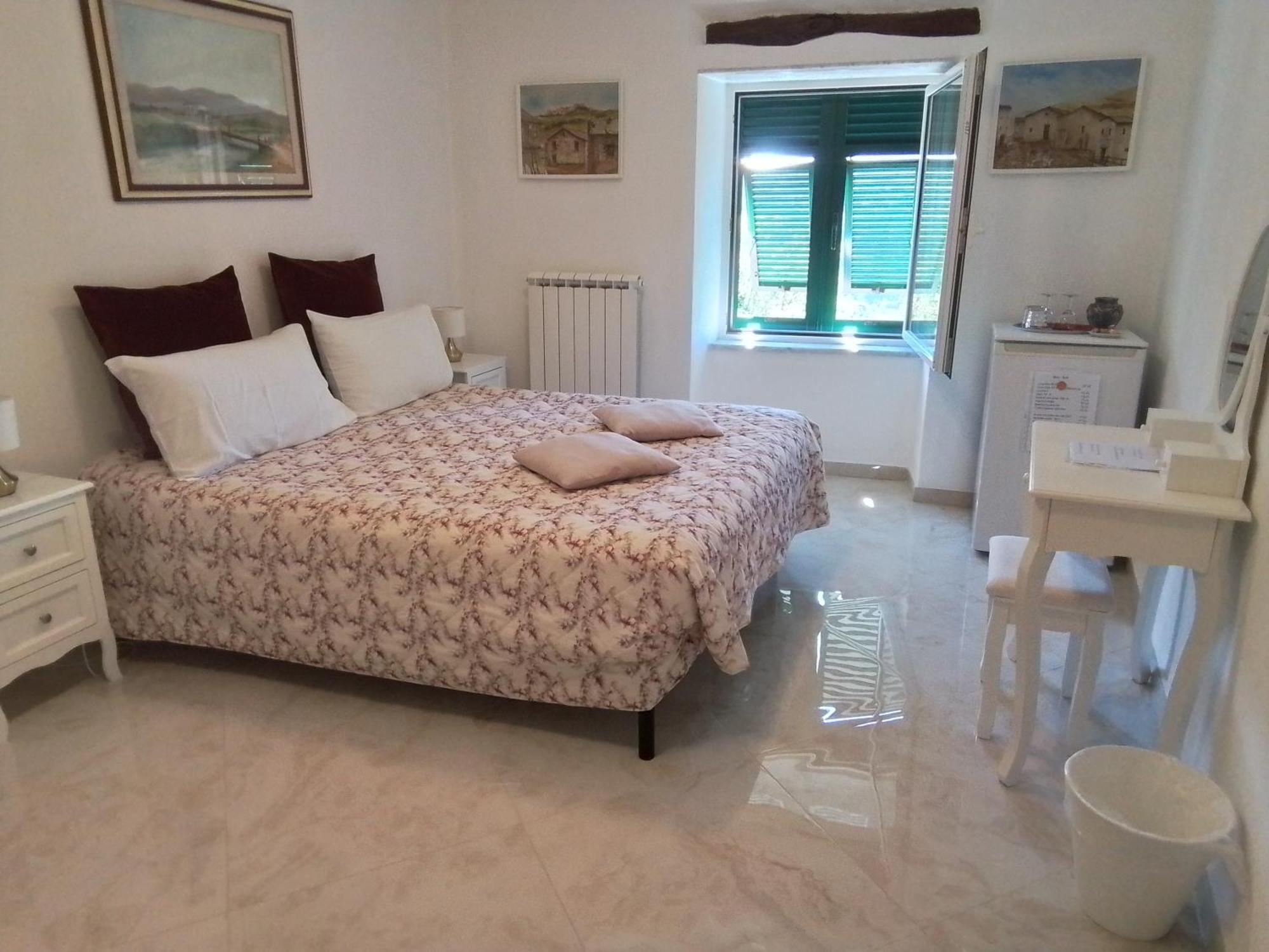 Anita B&B Uscio Dış mekan fotoğraf